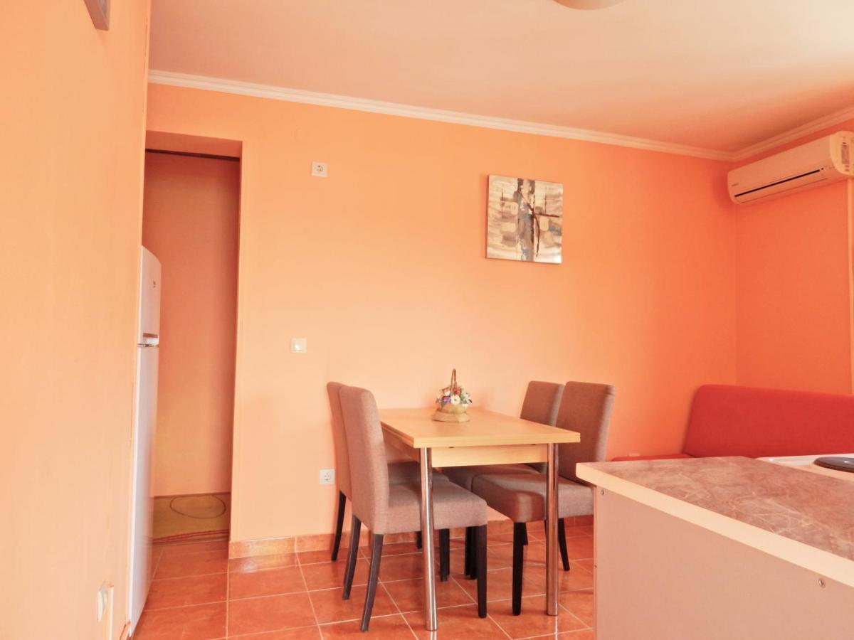 Apartmani Sindik Тиват Екстер'єр фото
