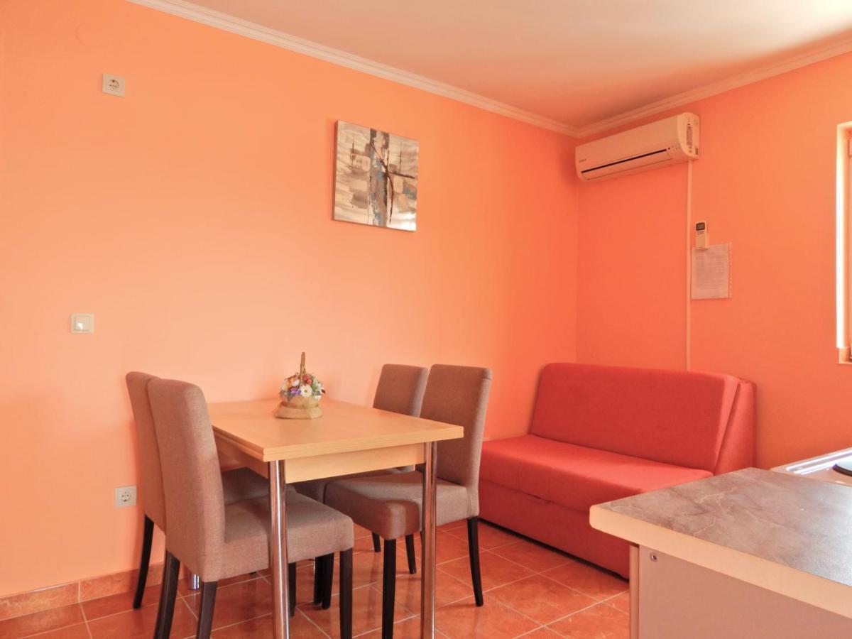 Apartmani Sindik Тиват Екстер'єр фото